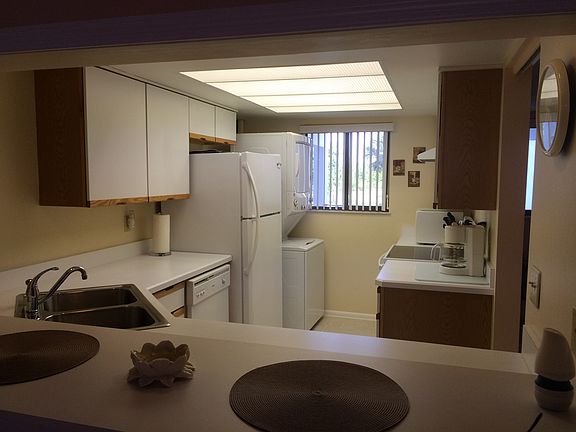 5th image of 6165 S Mirror Lake Dr APT 204