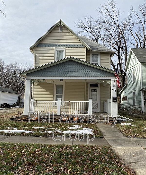1st image of 1037 NE Winfield Ave