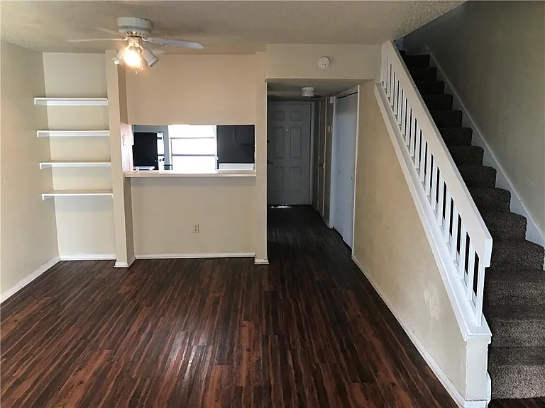 2018 W Rundberg Ln #3B — Photo 6