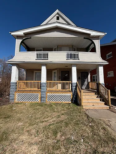 1115 Ansel Rd Photo 1