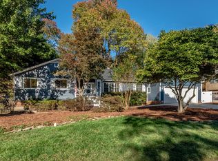 121 Creek Valley Dr, Charlotte, NC 28270
