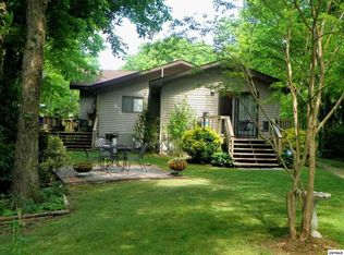 1859 Allen Way, Sevierville, TN 37862