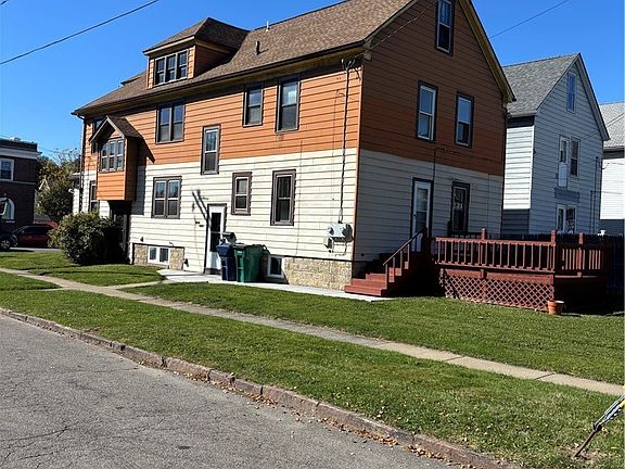 4th image of 242 Abbott Rd