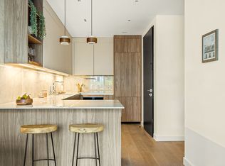 21 Lefferts Pl #2R, Brooklyn, NY 11238