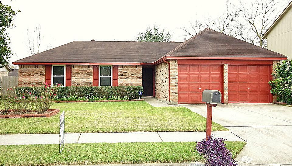 1st image of 2727 Skelton Dr