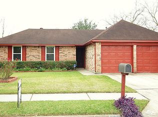 2727 Skelton Dr, Houston, TX 77067