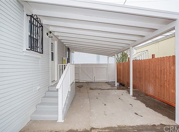 5th image of 4738 E 52nd Dr