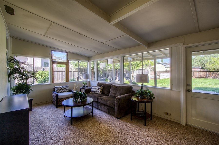 1st image of 2520 Catalina Dr