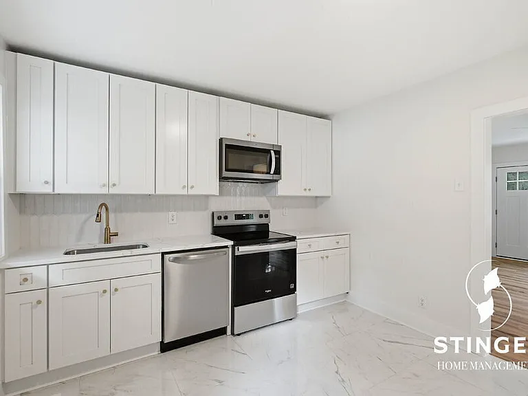 928 9th St #926 — Photo 15