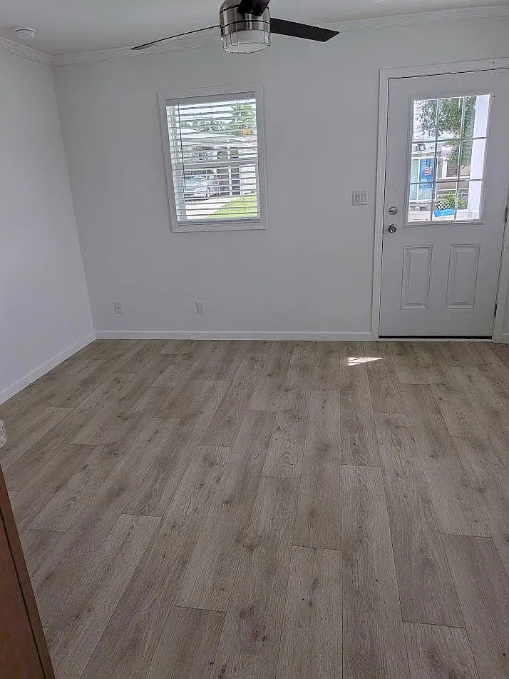 1 bed, 1.0 bath, $1,124 — Photo 3