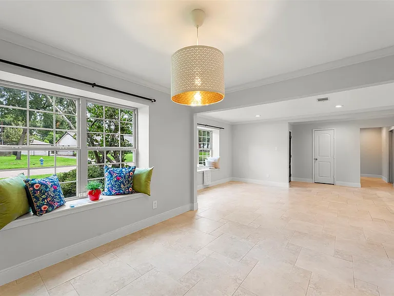 14115 River Forest Dr — Photo 8