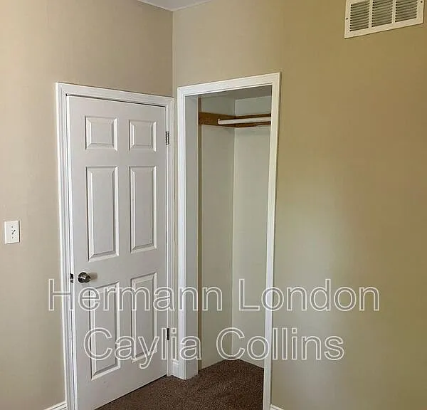 3808 Folsom Ave — Photo 16