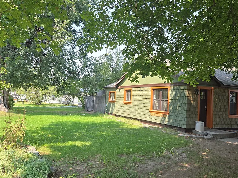 3507 E 665 N — Photo 1