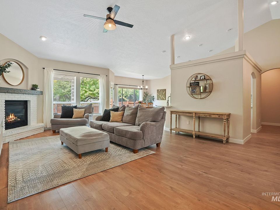 752 E Knoll Dr Eagle, ID, 83616 Apartments for Rent Zillow