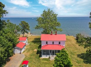 136 River Rd, Lottsburg, VA 22511