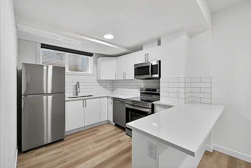 26 Renwyck Pl Photo 1
