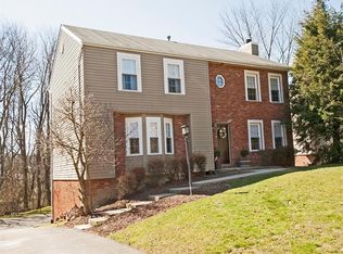 3060 Navajo Ct, Gibsonia, PA