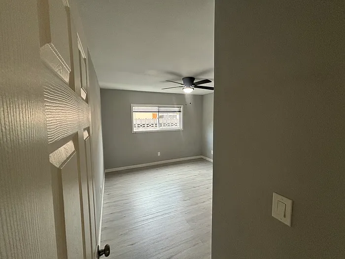 11850 S Inglewood Ave #1 — Photo 13