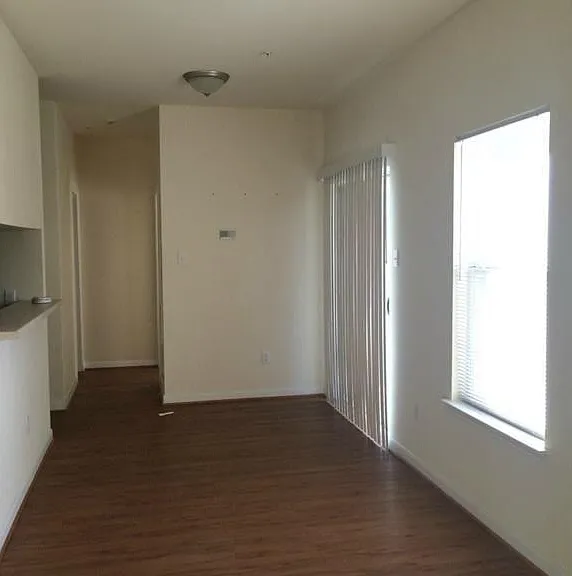 12166 Metric Blvd #259 — Photo 2