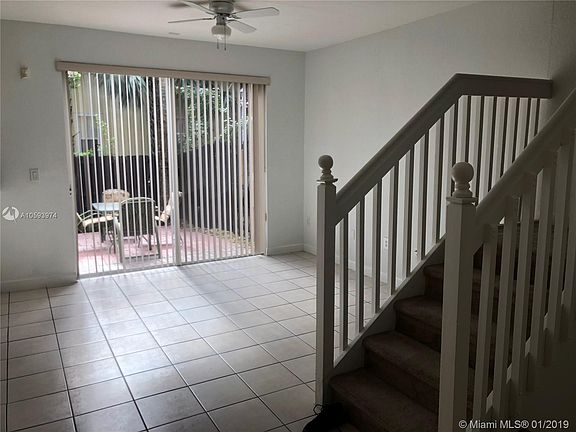 3rd image of 11610 NW 76th Ter