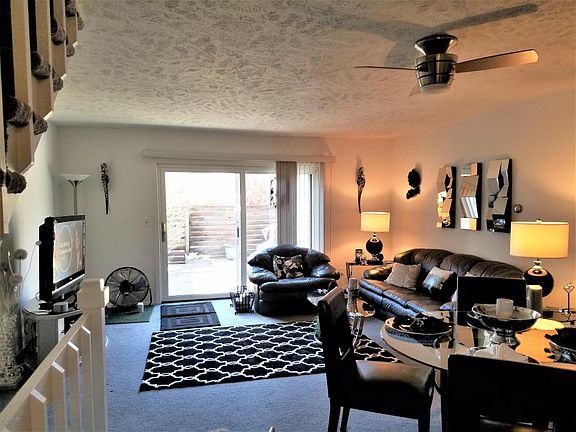 5th image of 2518 Dover Ln