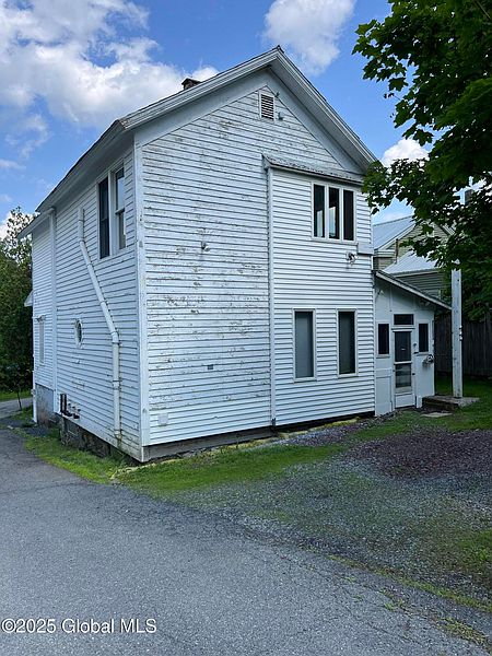 3rd image of 59 West Street