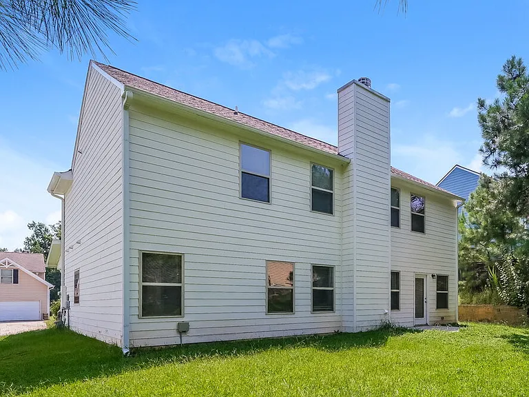 62 Prescott Dr — Photo 17