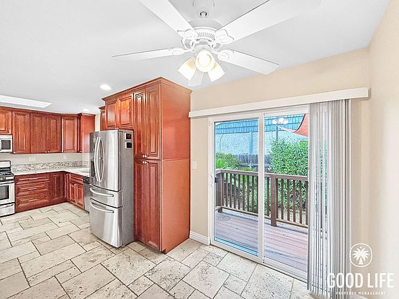 4th image of 7280 Annapolis Ave
