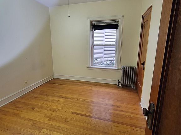 5th image of 6631 S Troy St Unit 1