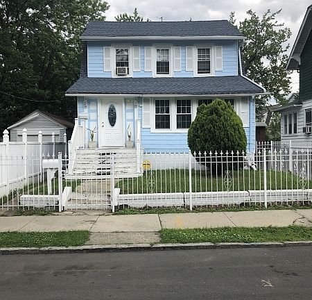 3rd image of 10 Carolina Ave