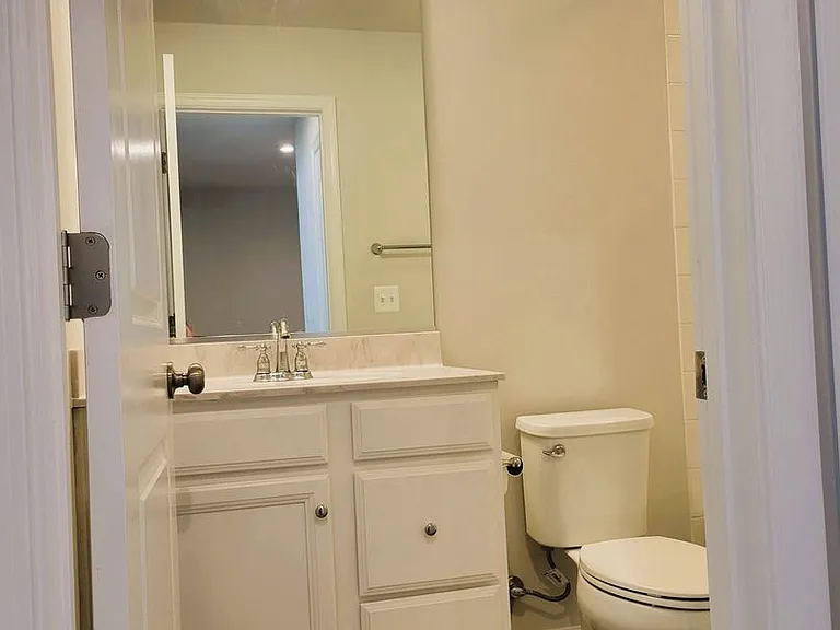 9220 Saint Charles Cir — Photo 13