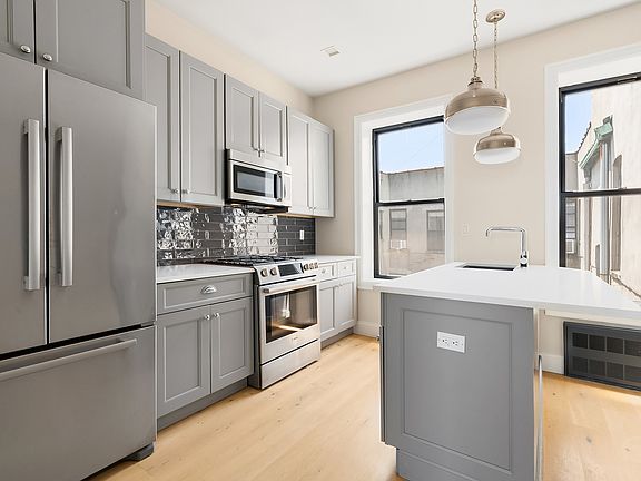 4th image of 1151 Dean St APT 3D