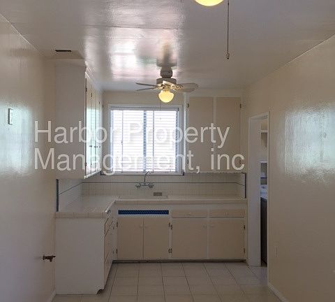 4th image of 1319 W 160th St