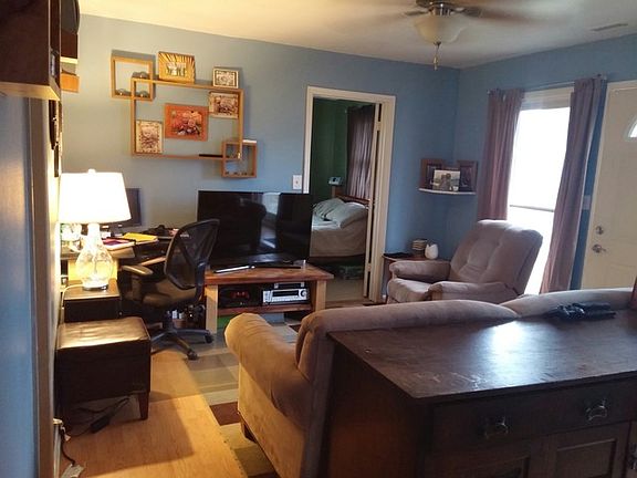 2nd image of 42540 N Woodbine Ave