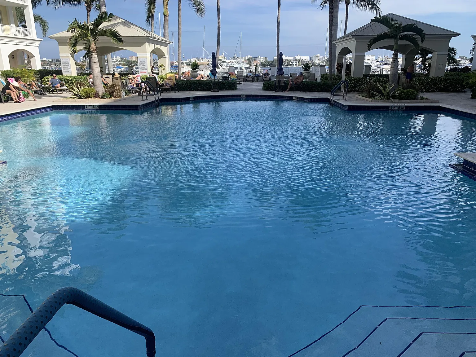 2 bed, 2.0 bath, 1265 sqft, $3,000 — Photo 4
