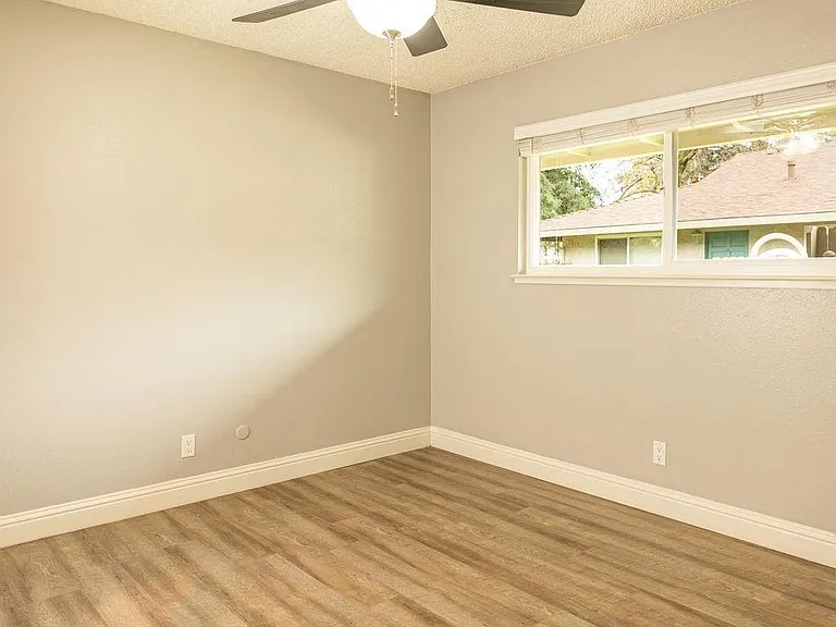 Chico Villa East Apartments — Photo 14