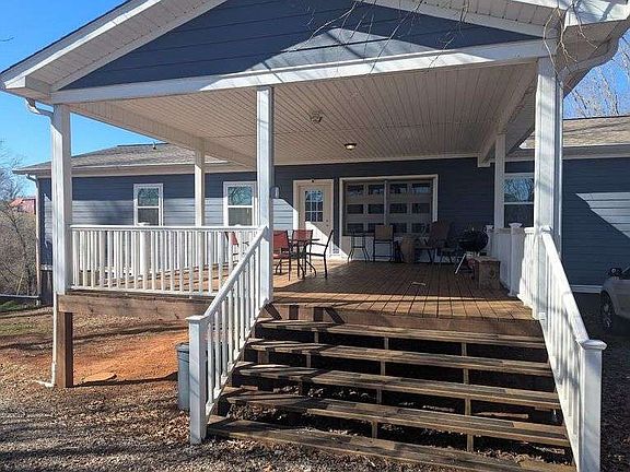 3rd image of 766 County Road 246