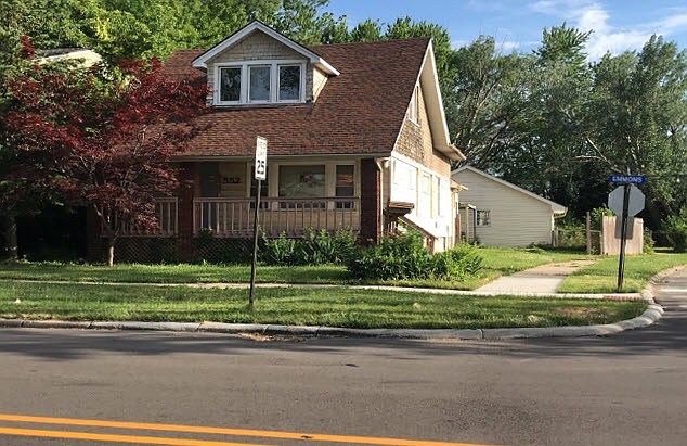 2nd image of 552 Emmons Blvd