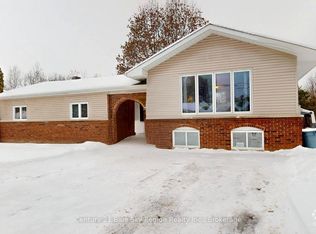 36 Nichols St, Callander, ON P0H1H0