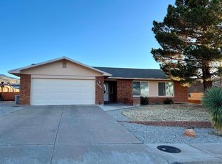 3008 Los Robles, Alamogordo, NM 88310