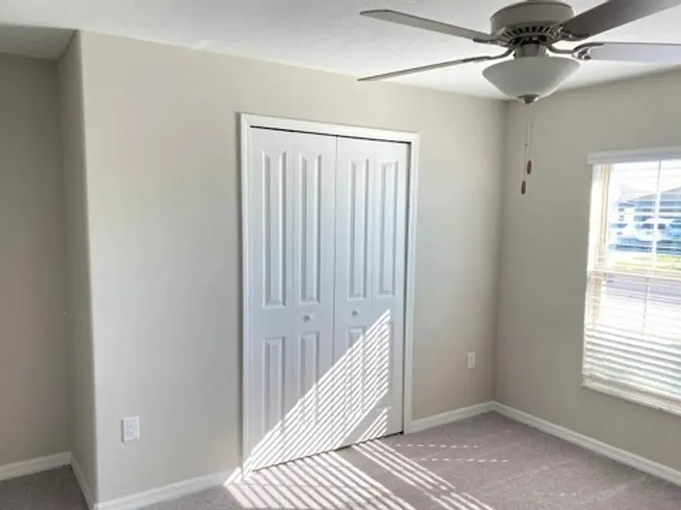 16628 Delia St — Photo 14