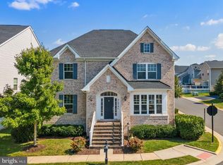 21076 Goose Preserve Dr, Ashburn, VA 20148