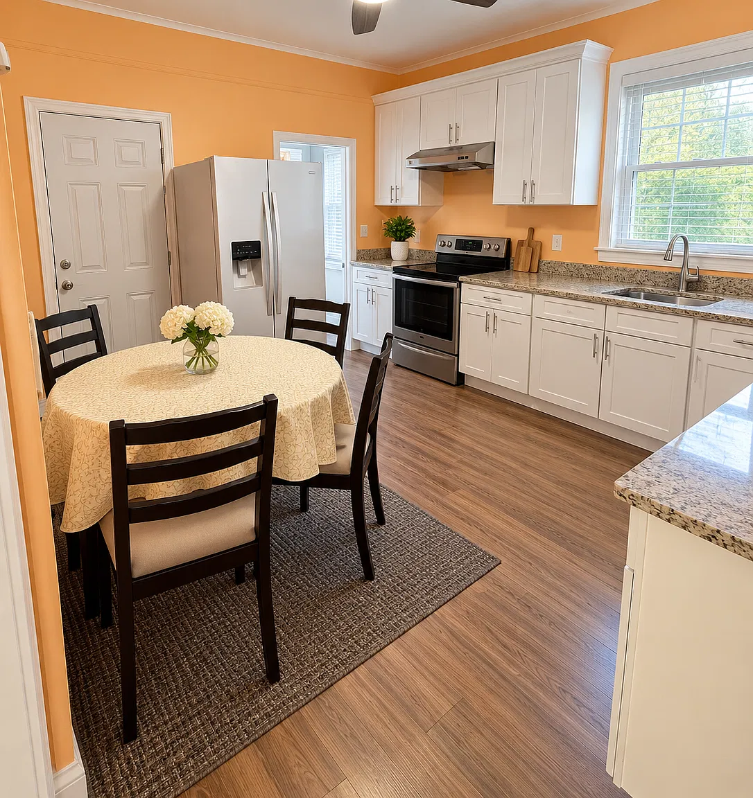 2 bed, 850 sqft, $2,600 — Photo 1