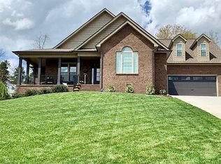150 Shenandoah Dr, Lenoir City, TN 37771
