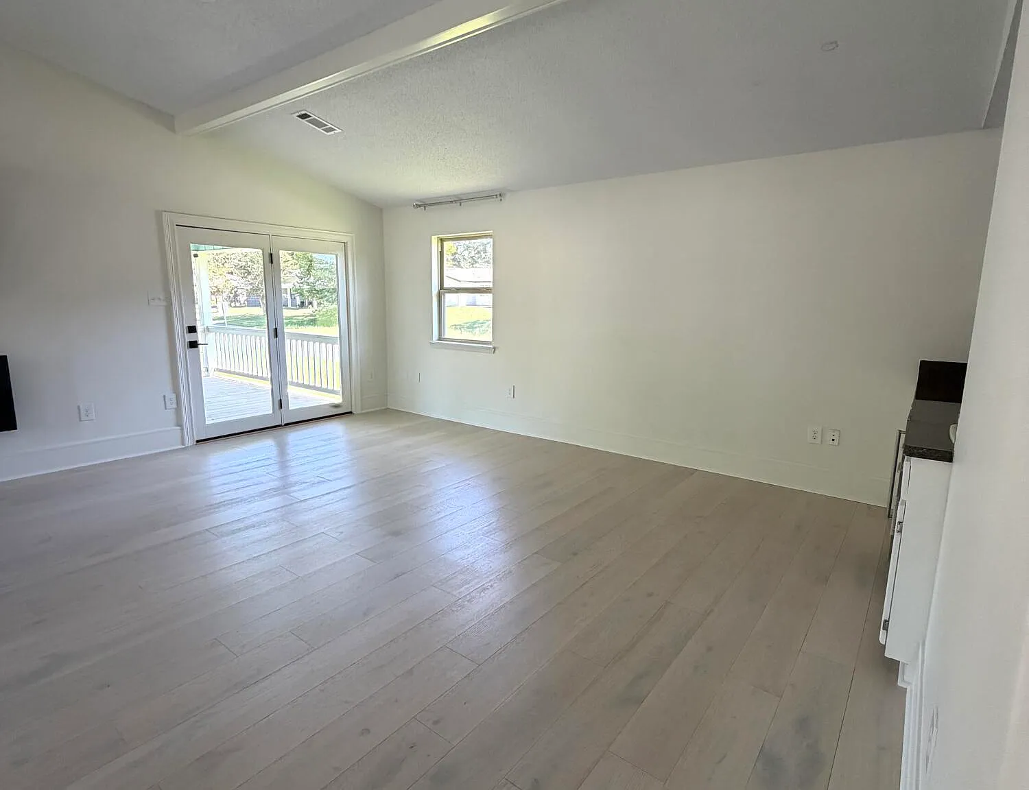 2 bed, 3.0 bath, 1500 sqft, $2,900 — Photo 4