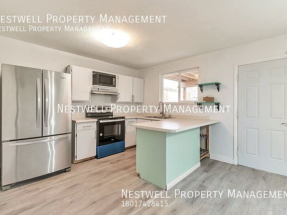 2nd image of 1486 W Twin Oaks Dr