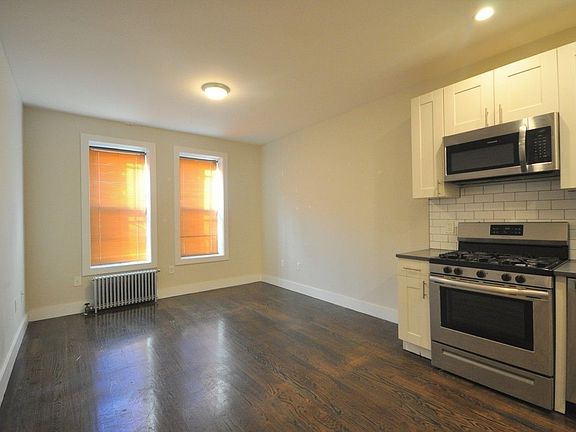 2nd image of 2031 Bedford Ave #1F