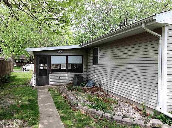 4th image of 2901 Hanover Dr