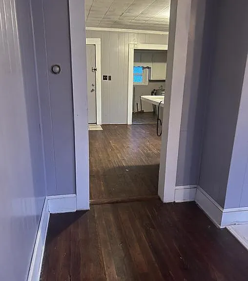 602 Huron St — Photo 12