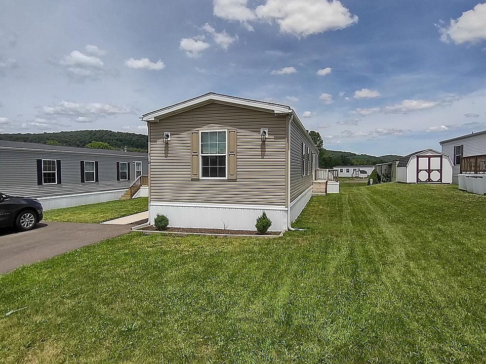Exterior Image-0-Eagle River 62 Brookside Village